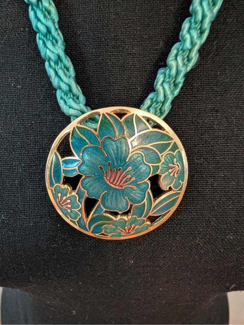 Teal Necklace Lot Of 2 Mermaid Hawaiian Style Enameled Pendant Beaded - Picture 2 of 8